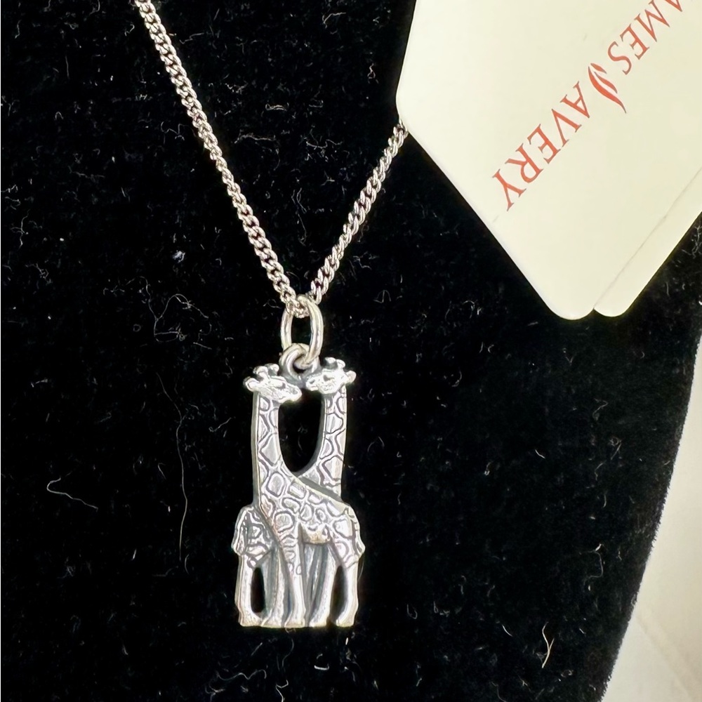 NEW - JAMES AVERY Sterling Silver Two Kissing Giraffes Charm Pendant Necklace